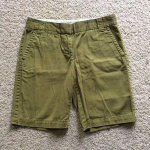 🛍Donating 7/07 J. Crew Chino Olive Bermuda Shorts
